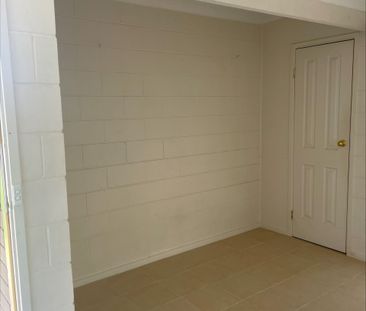 One bedroom unit - Photo 3