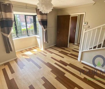 2 bedroom end of terrace house to rent - Photo 3