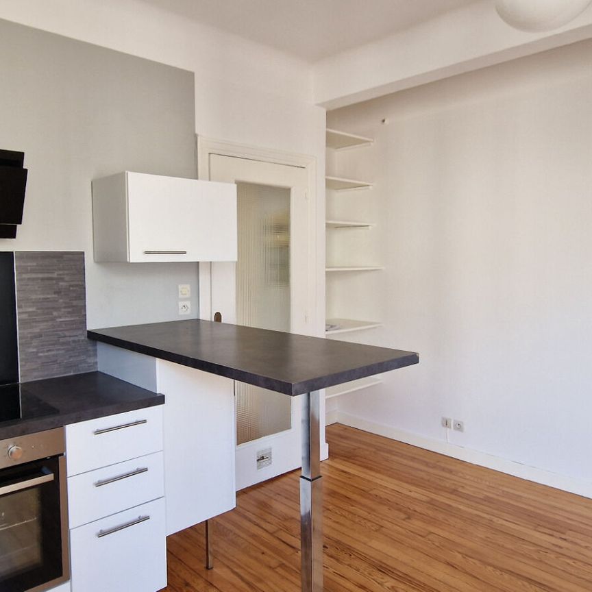 Location Appartement 2 pièces 35m² - Photo 1