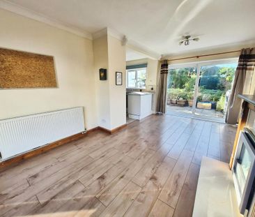 2 bedroom semi-detached house to rent - Photo 2