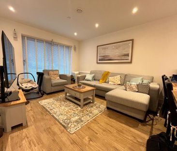 2 bedroom ground floor flat to rent - Photo 1