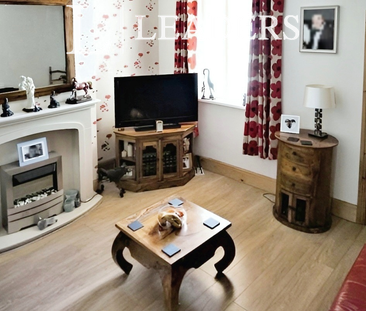 2 bedroom house to rent Heneage Road, Grimsby, DN32 - Photo 5