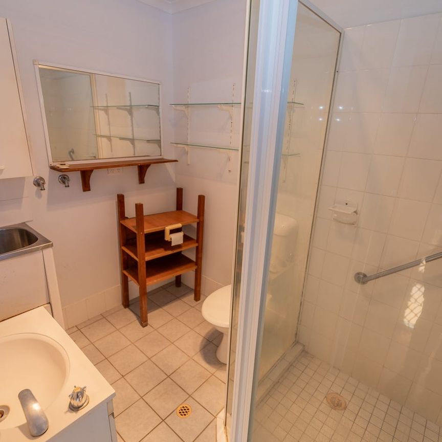 Comfort and Convenience in the Heart of Beenleigh - Photo 1