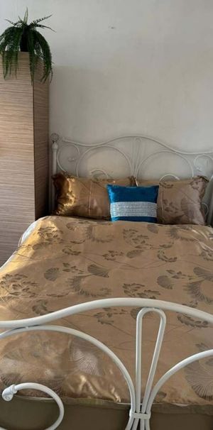 Room in a Shared Flat, Harts Lane, IG11 - Photo 1