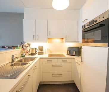 Gelijkvloers appartement TE HUUR op een centrale ligging! - Photo 2