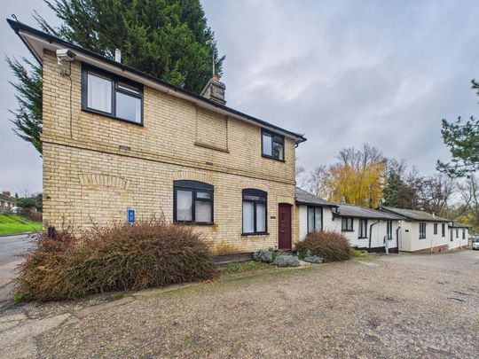 2 bedroom terraced house to rent - Photo 1