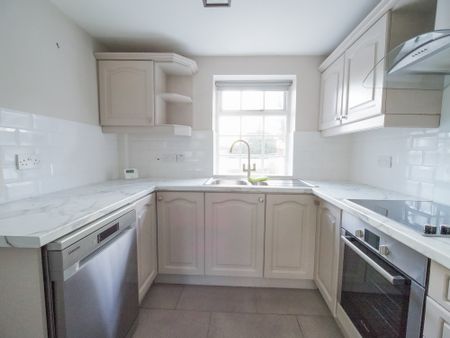 25 Victoria Road, Holywood, BT18 9BA - Photo 4