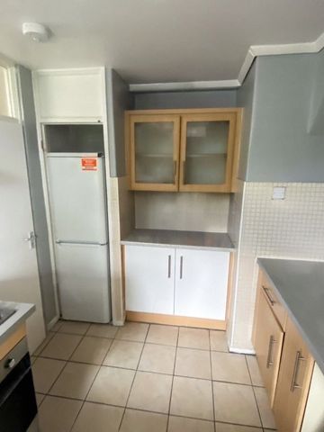 Room in a Shared Flat, Tooting Bec, SW17 - Photo 3