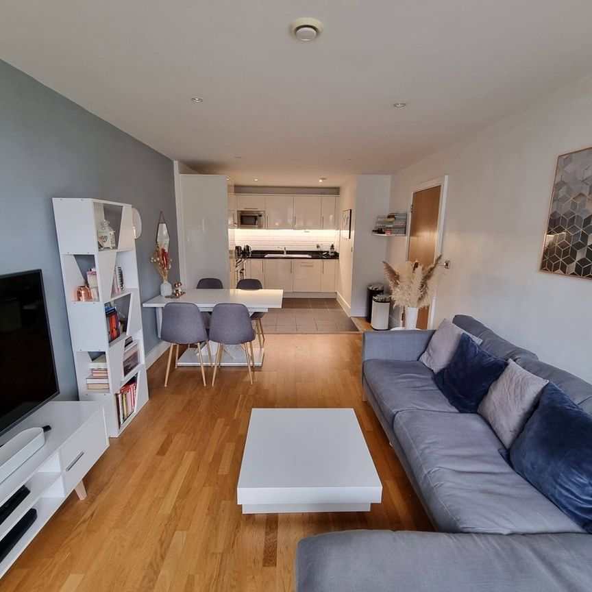 2 Bed Flat, Drayton Park, N5 - Photo 1