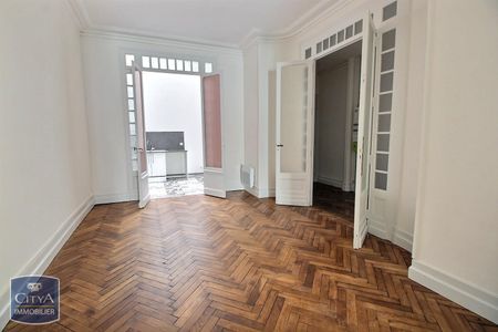 Location Appartement 2 pièces 60m² BORDEAUX 33000 - Photo 2