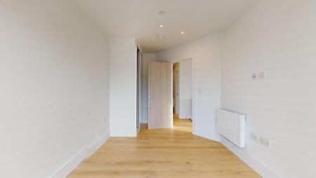 2 bedroom flat to rent - Photo 3