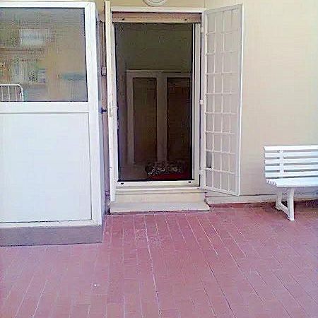 PIAZZA BOLOGNA MONOLOCALE ARREDATO Con TERRAZZO - Foto 1