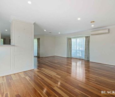 Space, Comfort & Convenience in the Heart of Bruce - Photo 4