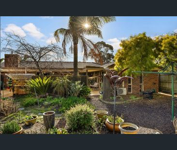 4 Frobisher Ct, Frankston, Vic 3199 - Photo 4