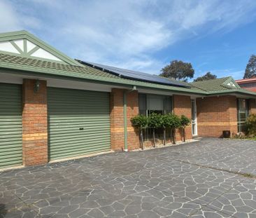 10 Mordaunt Drive, Hillside - Photo 2