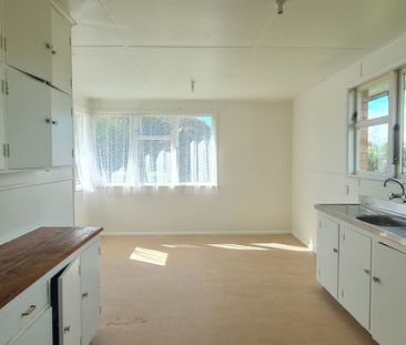 Solid Brick Home for Rent - Lawns & Gardens Included - Photo 3
