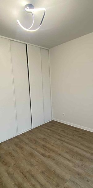 Zduńska Wola, Południe - Фото 1