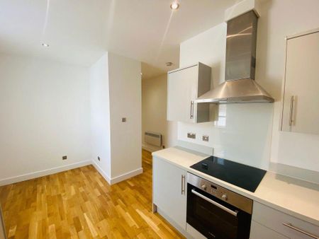 1 bedroom flat to rent - Photo 3