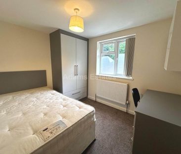 5 bedroom terraced house to rent - Photo 5