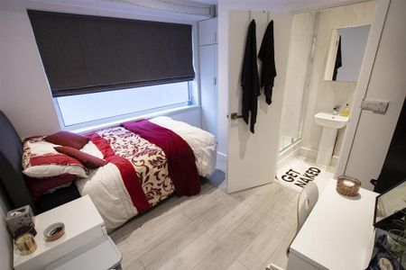 5 bedroom house to rent - Photo 4