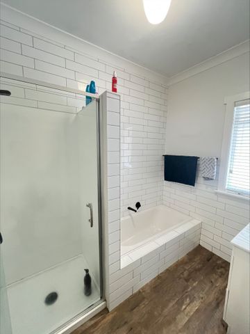 Full of Character with Modern Touches - Photo 5