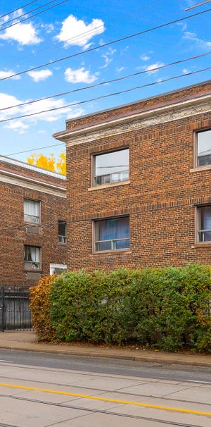 1383 Bathurst Street - Photo 1