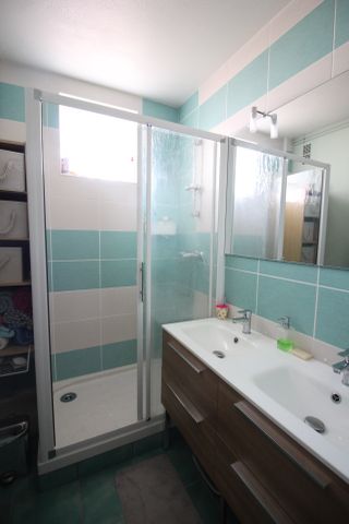 Location Appartement 3 pièces 69m² LIMOGES 87000 - Photo 5