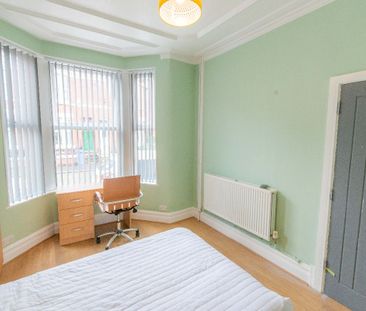 Adelaide Road, Kensington, Liverpool. - Photo 1