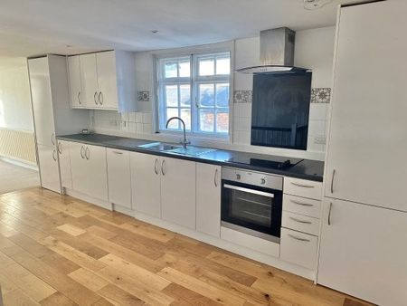 The Hundred, Romsey - Photo 4