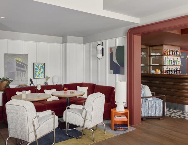 Schwan Locke | City Studio - Photo 1