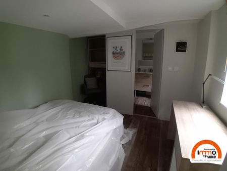 Location Appartement 2 pièces 28m² - Photo 2