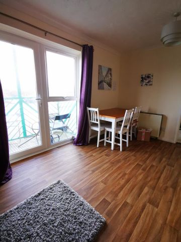 1 bedroom flat to rent - Photo 5