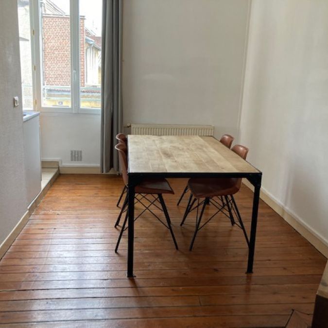CHARMANT T2 EN CENTRE VILLE CHAUFFAGE COLLECTIF - Photo 1