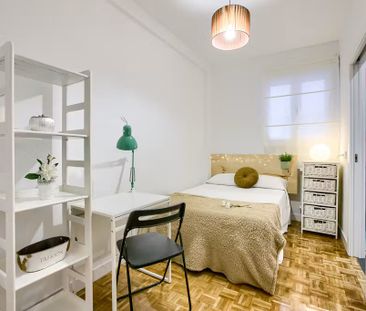 Calle de Lope de Rueda, Madrid, Community of Madrid 28009 - Foto 6