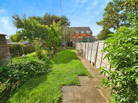 2 Bedroom House to Rent in Fuller Street, Kettering, NN16 - Photo 5