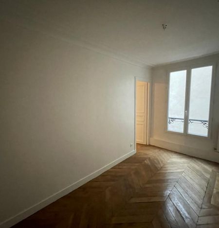 Appartement • Batignolles-Cardinet - Photo 5