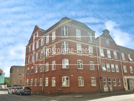 Pickford Street, Aldershot, GU11 - Photo 1