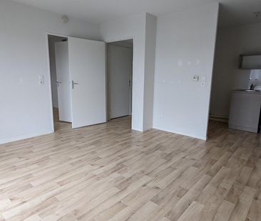 Location Appartement 2 pièces 43m² ROUEN 76100 - Photo 3