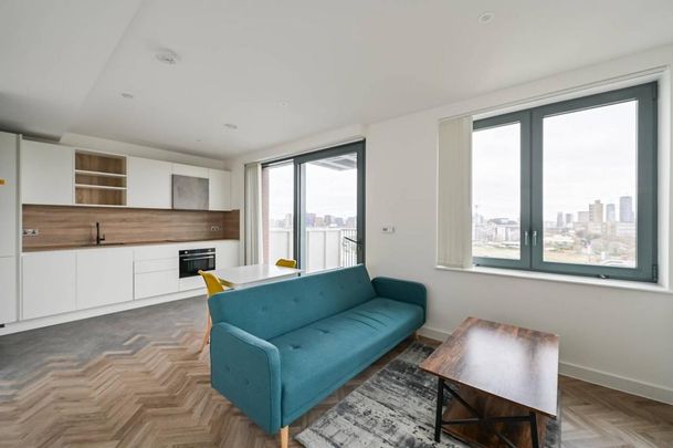 Studio to rent - Photo 1