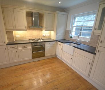 3 bedroom terraced house to rent - Photo 5