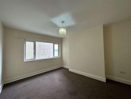 Eastborough, Scarborough, YO11 - Photo 3