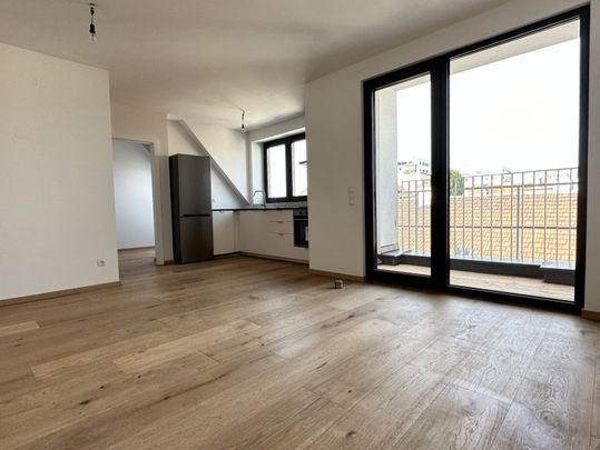 ZWEITBEZUG: 3-Zimmer-Wohnung mit Loggia in der Varnhagengasse - Photo 1