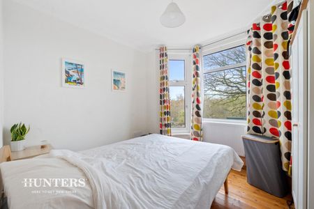 2 bedroom Flat To Let - Photo 2