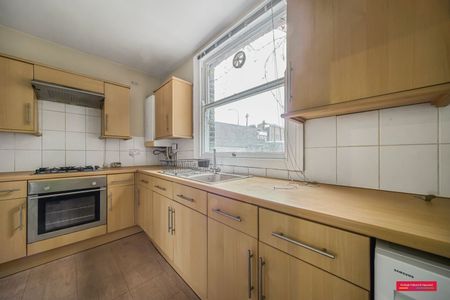 New Cross Road, New Cross, London, SE14 - Photo 3