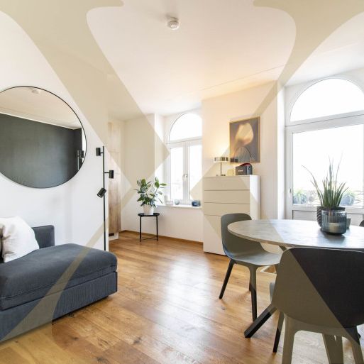 Stilvoll eingerichtete 2-Zimmer-Wohnung mit Balkon am Taubenmarkt an der Landstraße zu vermieten! - Photo 1