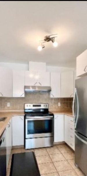 500$ de rabais sur le 1er mois, 4 1/2 à louer Boulevard des Grives Centre-Ville Gatineau - Photo 1