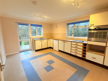 West Buckland, Wellington, Somerset - Photo 2