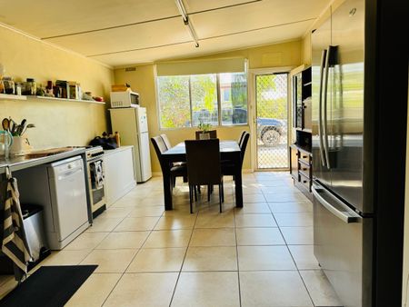 West Leederville - Photo 4