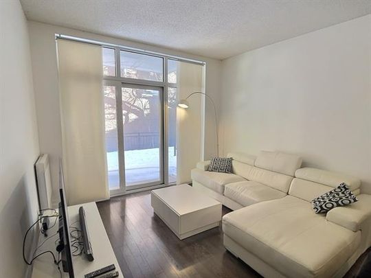 11 Av. Hillside - Photo 1