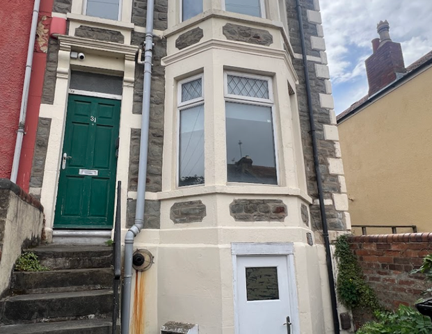 Grove Road Room 5 - Photo 1